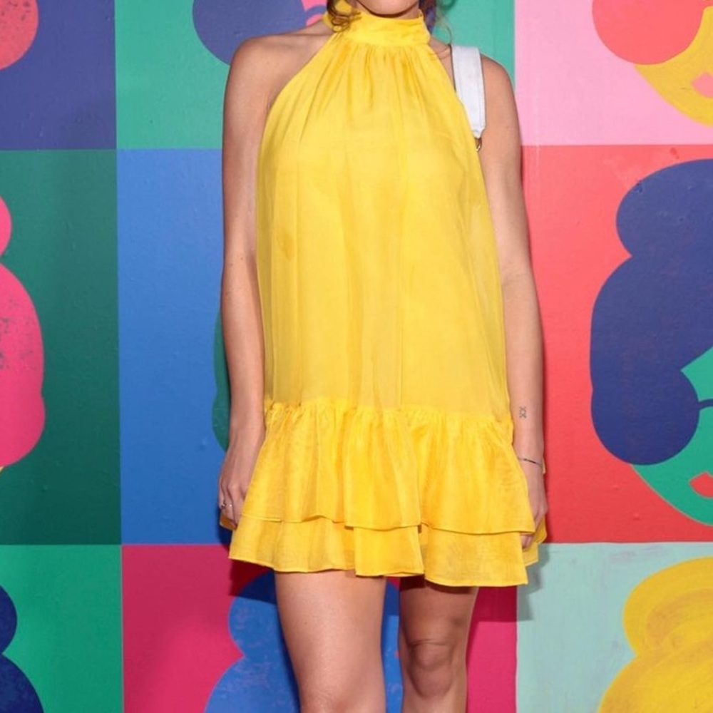 Alice + Olivia Erna Dress in Golden Rod - Picture 9 of 9